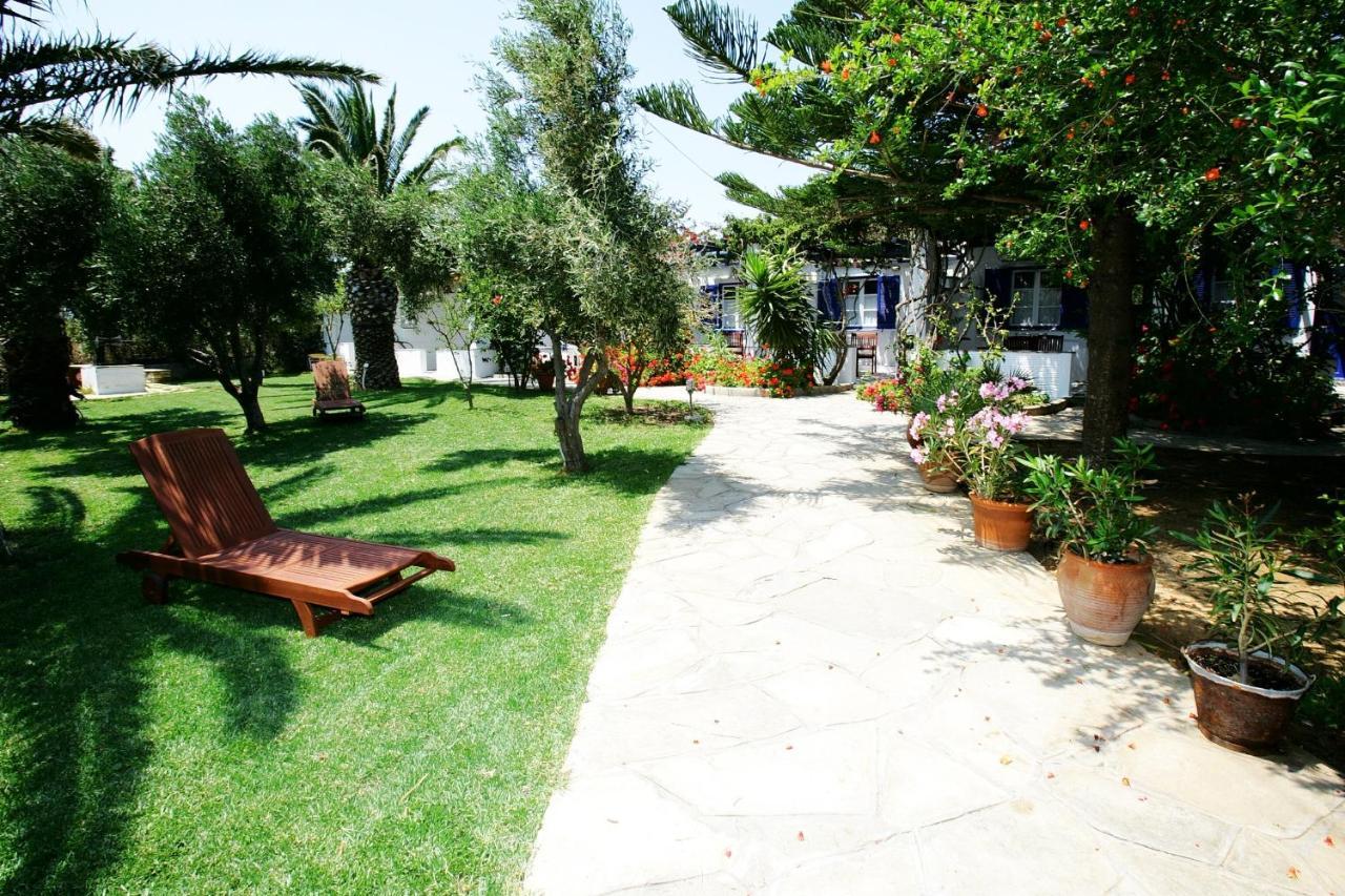 Golden Beach Studios & Suites Тинос Экстерьер фото
