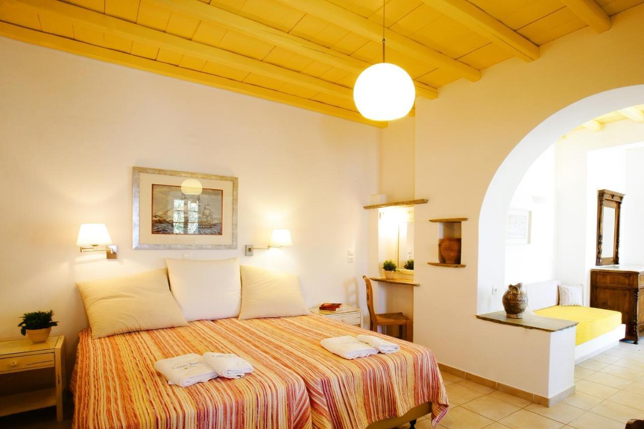 Golden Beach Studios & Suites Тинос Экстерьер фото