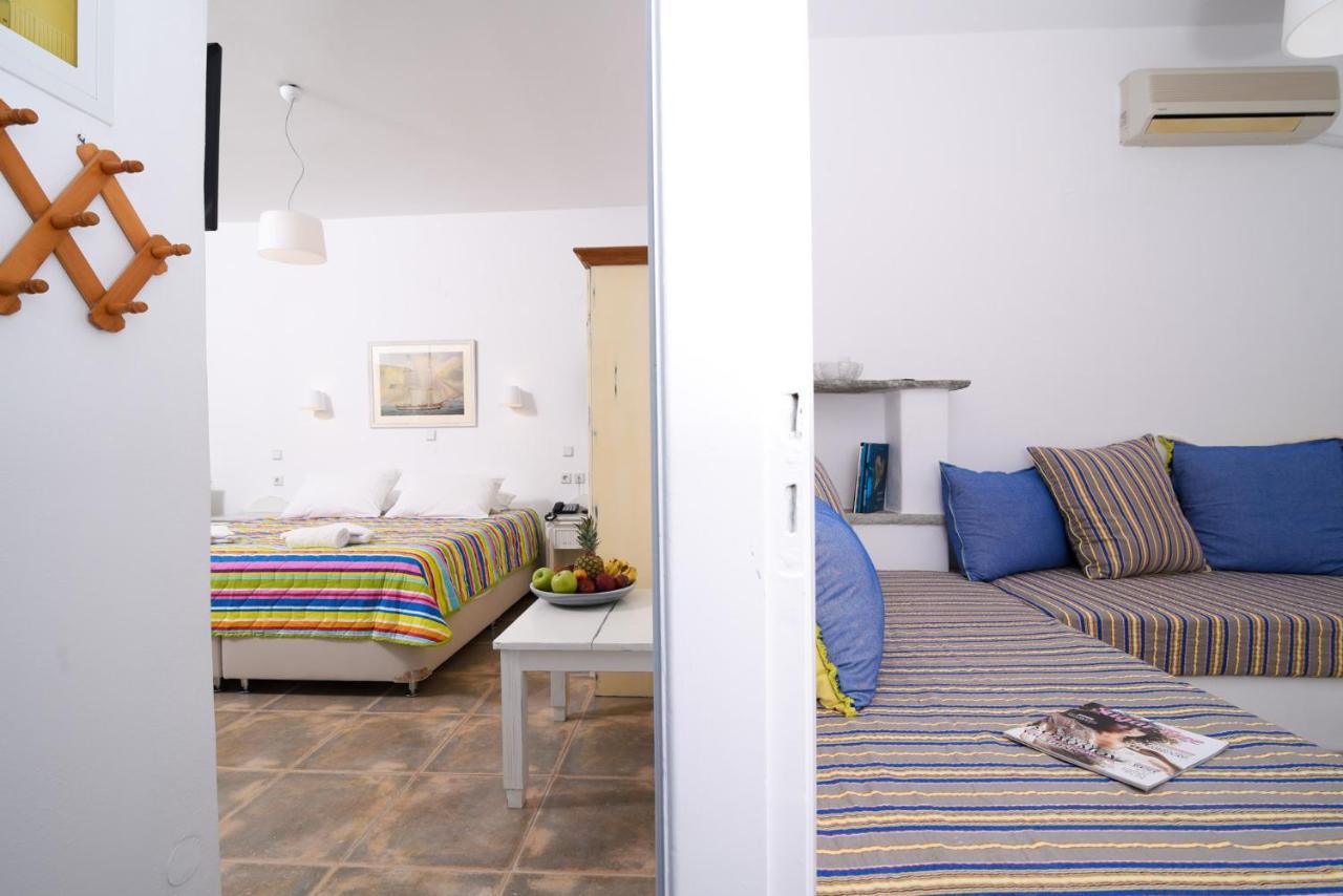 Golden Beach Studios & Suites Тинос Экстерьер фото