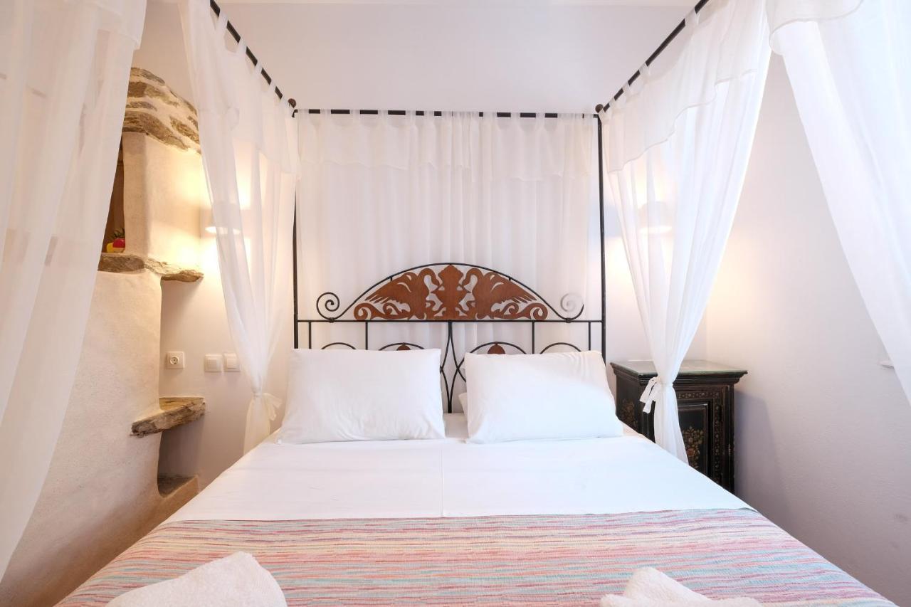 Golden Beach Studios & Suites Тинос Экстерьер фото