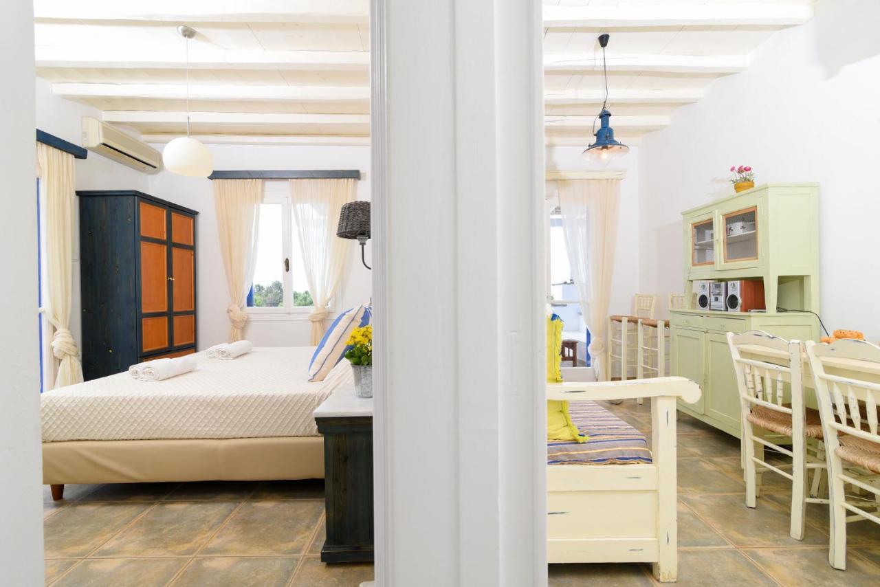Golden Beach Studios & Suites Тинос Экстерьер фото