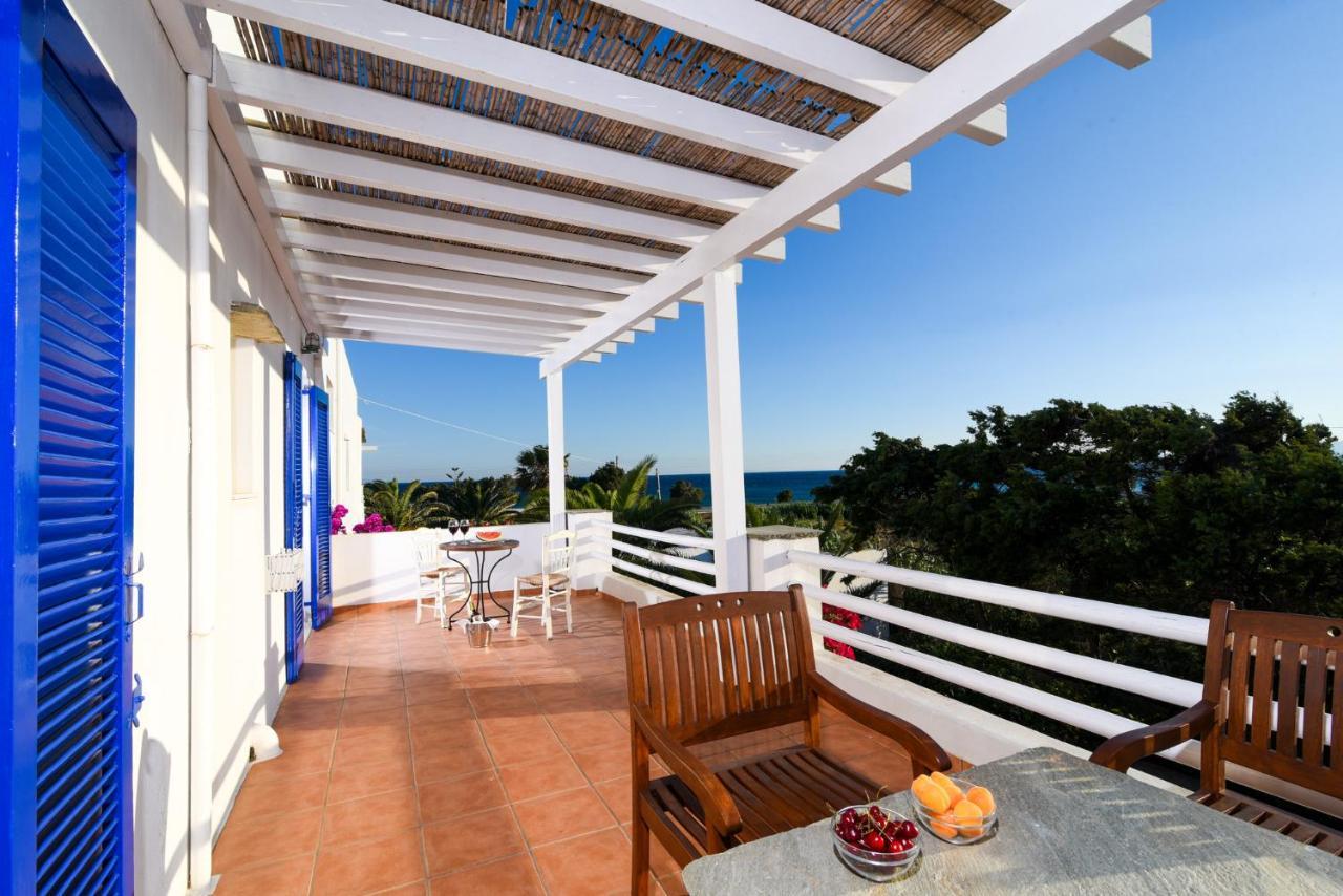 Golden Beach Studios & Suites Тинос Экстерьер фото