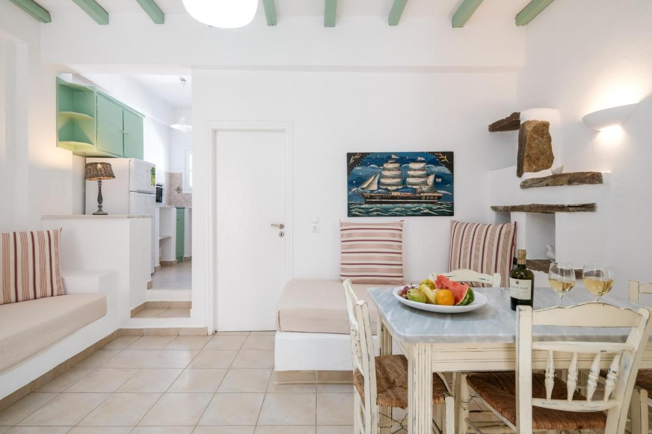 Golden Beach Studios & Suites Тинос Экстерьер фото
