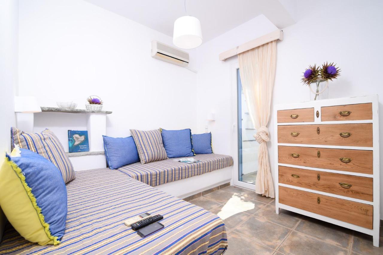 Golden Beach Studios & Suites Тинос Экстерьер фото