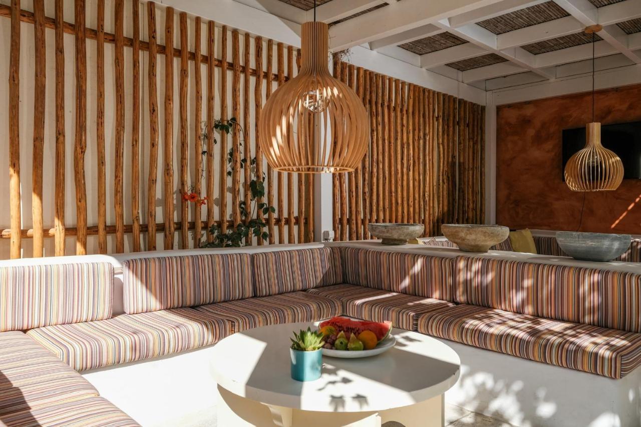 Golden Beach Studios & Suites Тинос Экстерьер фото